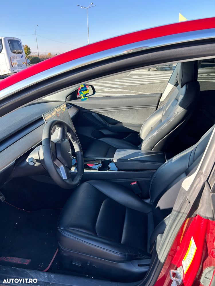 Tesla Model 3 Standard Reichweite Plus Hinterradantrieb - 5
