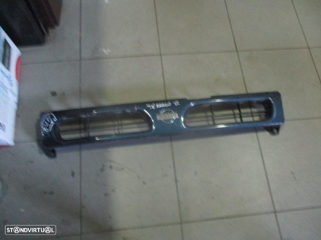 Grelha Friso 623100F000B1 NISSAN TERRANO 2 FRENTE - 2