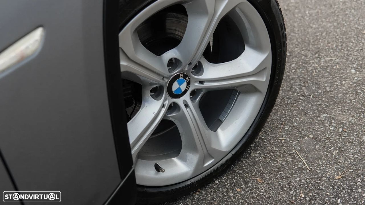 BMW X1 - 10
