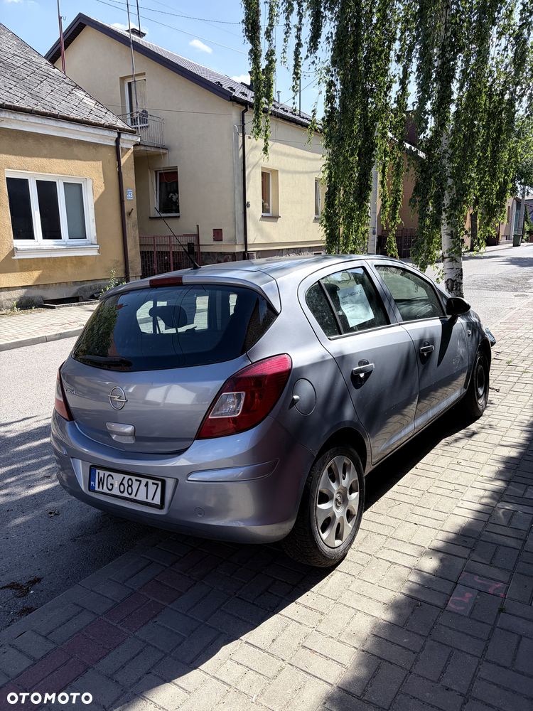 Opel Corsa 1.2 16V Enjoy - 3