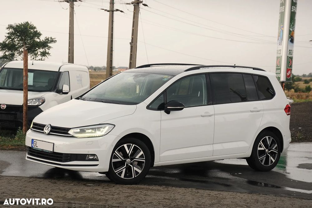 Volkswagen Touran 2.0 TDI DSG Highline - 20