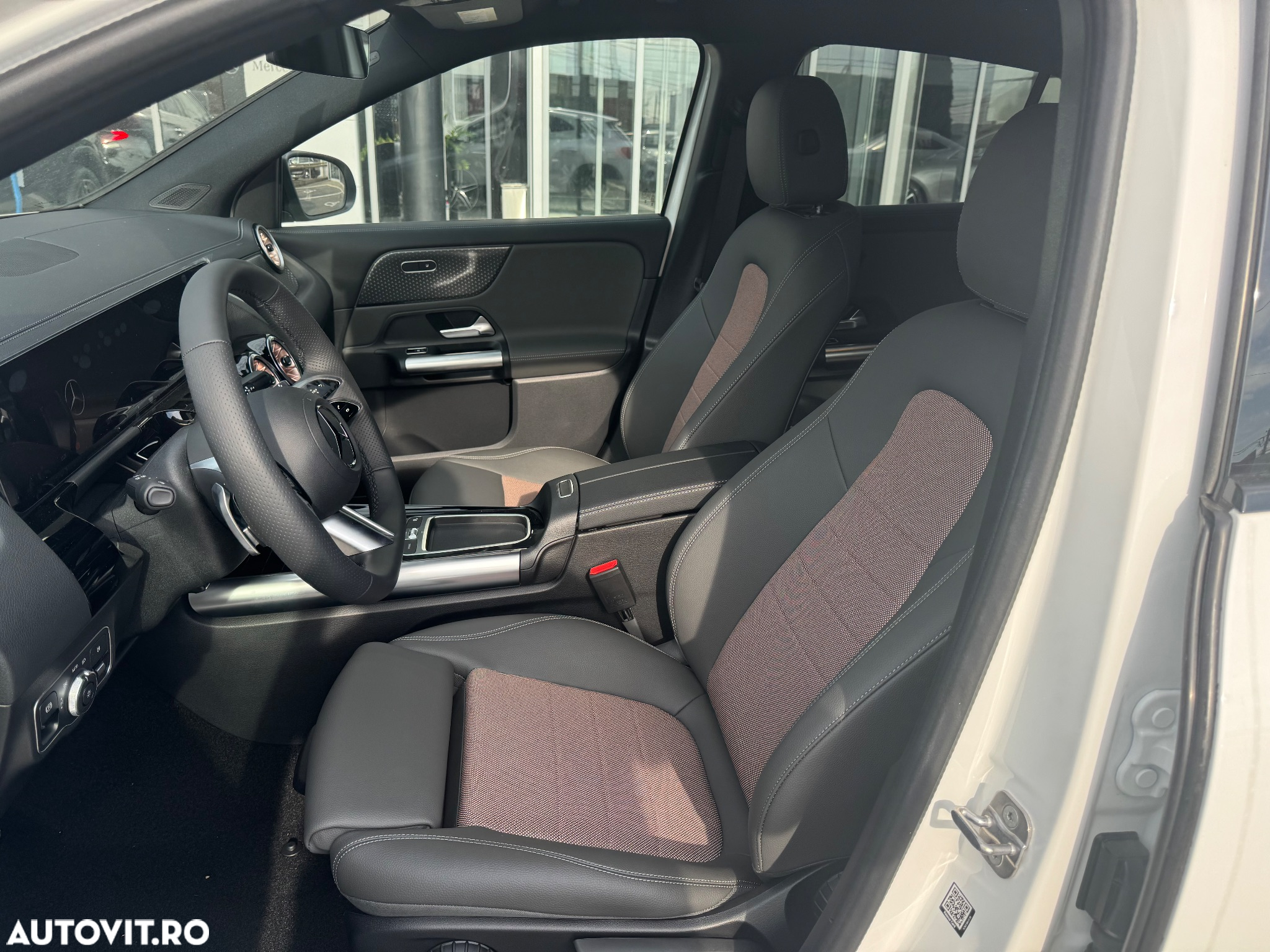 Mercedes-Benz EQA 250+ - 19
