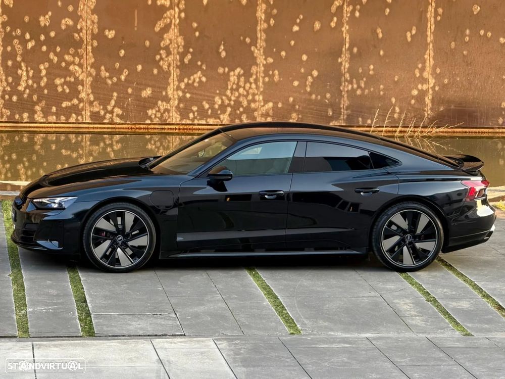 Audi e-tron GT quattro - 15