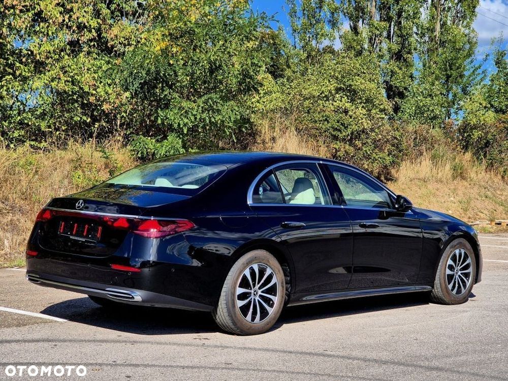 Mercedes-Benz Klasa E 220 d 9G-TRONIC Edition AVANTGARDE - 5