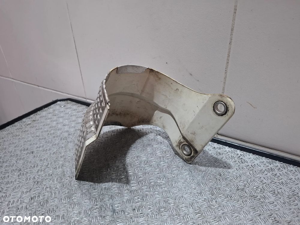 Osłona obudowa przegubu półosi Volkswagen Passat CC 2009 rok 1,8 tfsi nr 1K0407721B - 2