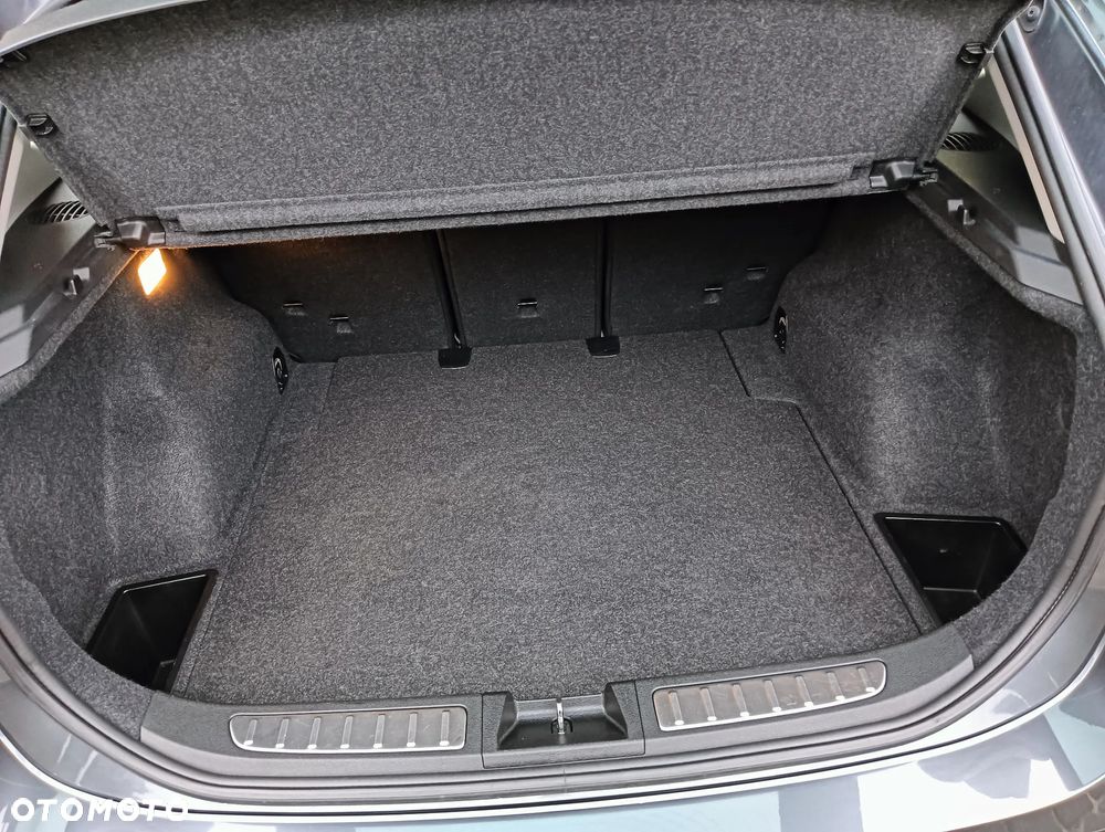 BMW X1 xDrive18d xLine - 24