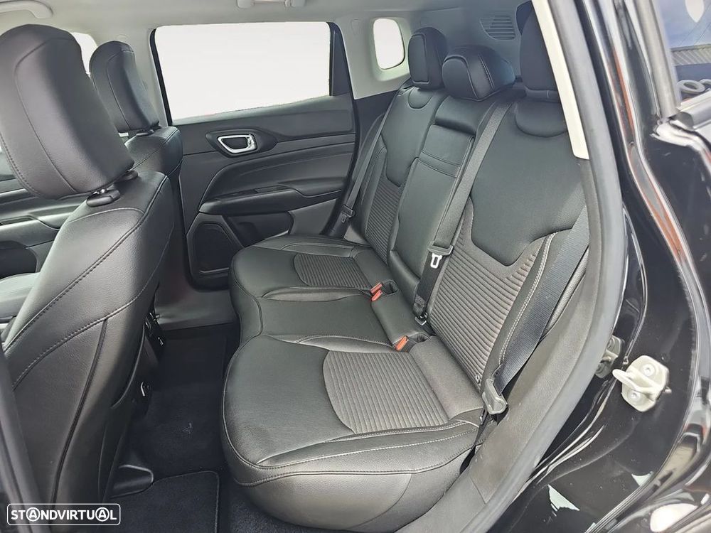 Jeep Compass 1.5 TG e-Hybrid Limited DCT - 15