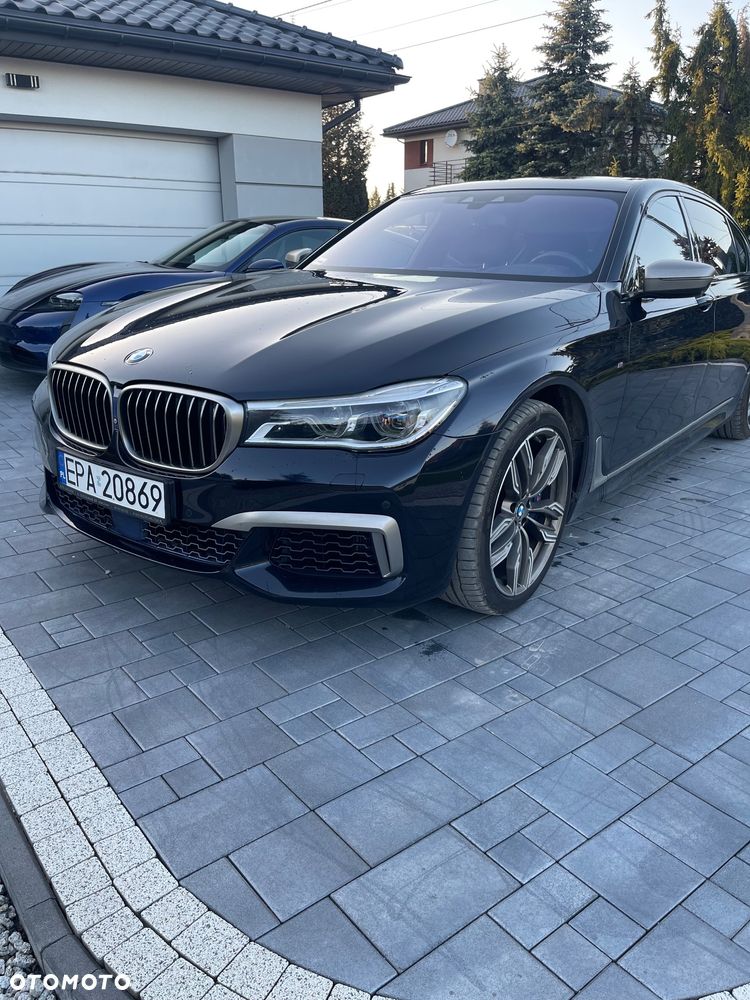 BMW Seria 7 M760Li xDrive - 17