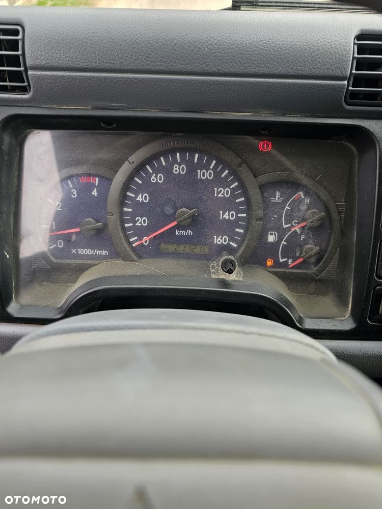 Mitsubishi Canter fuso - 12