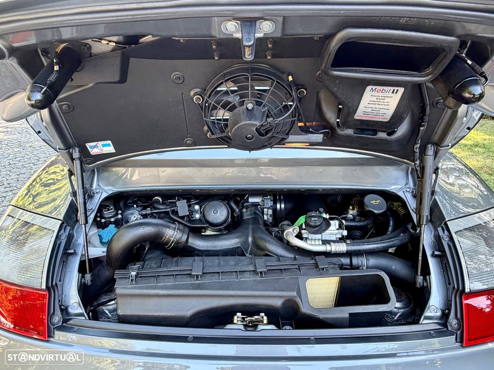 Porsche 911 (996) - 15