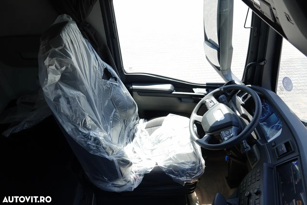 MAN TGX 26.520 / 6x2 / ȘASIU L 9.1M / PUNȚĂ RIDICATĂ / DIRECȚIE / PENTRU CONSTRUCȚII / NOU-NOUȚ - 26