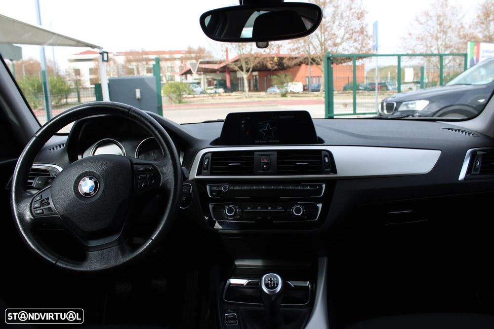 BMW 116 d Line Sport - 10