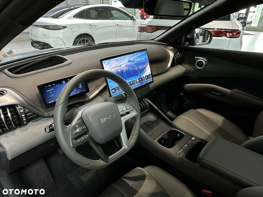 BYD Atto 3 - 9