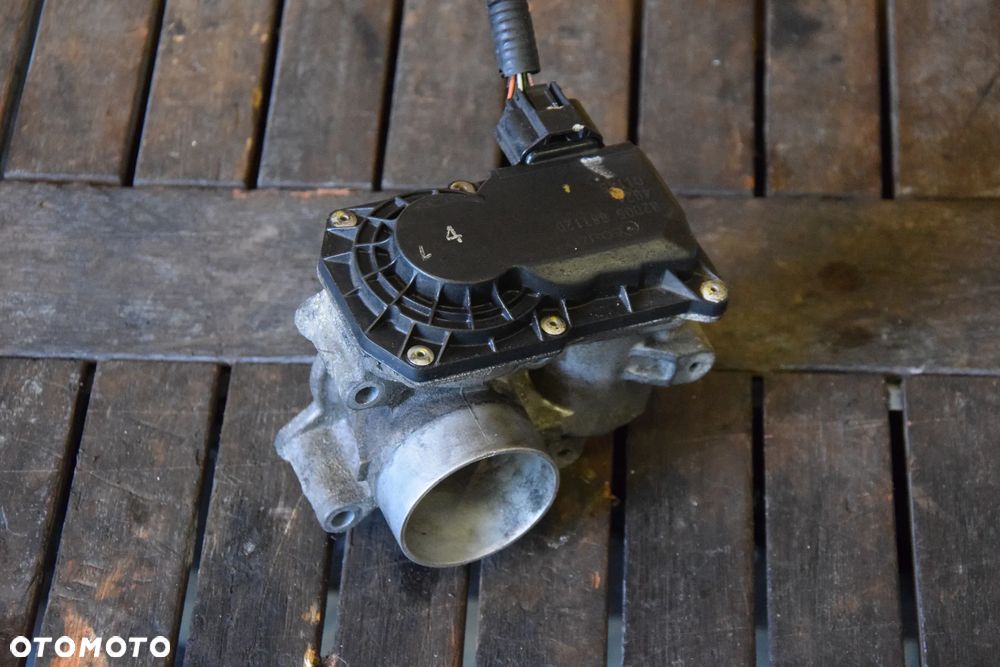 Dacia Sandero II Logan II 2012- 1.2 MPI D4F Przepustnica 8200568712D TWINGO CLIO Renault - 1