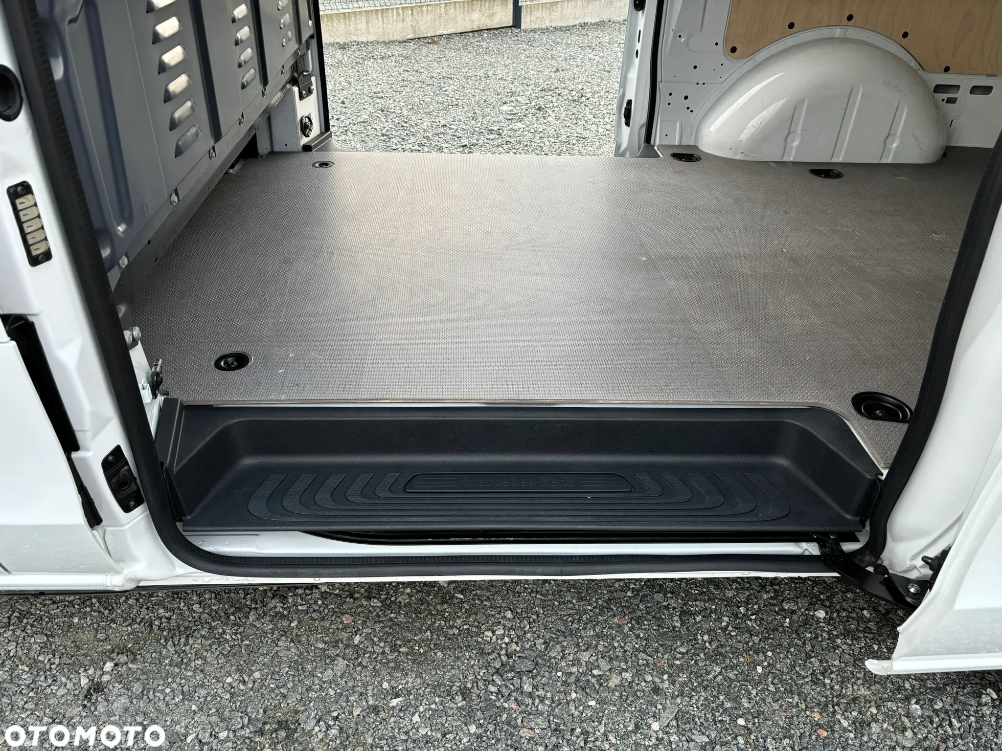 Mercedes-Benz VITO 2,0CDI Long Przebieg 37tyś km Faktura Vat - 17