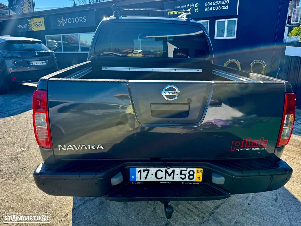 Nissan Navara 2.5 dCi CD LE Prem.+BDT AT - 48