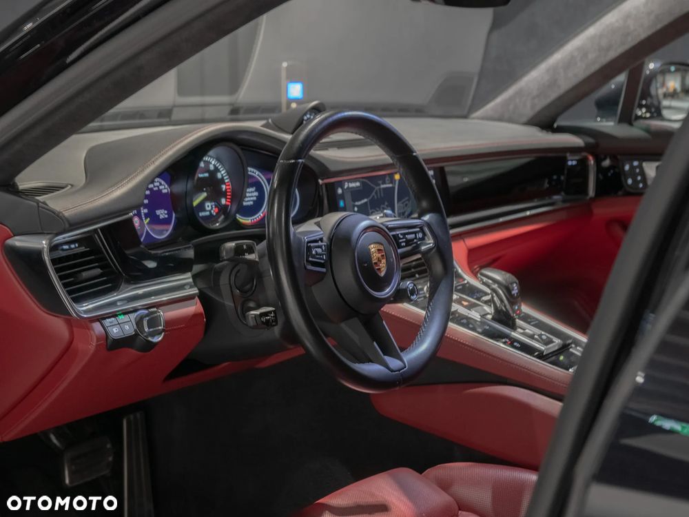 Porsche Panamera 4S E-Hybrid - 17