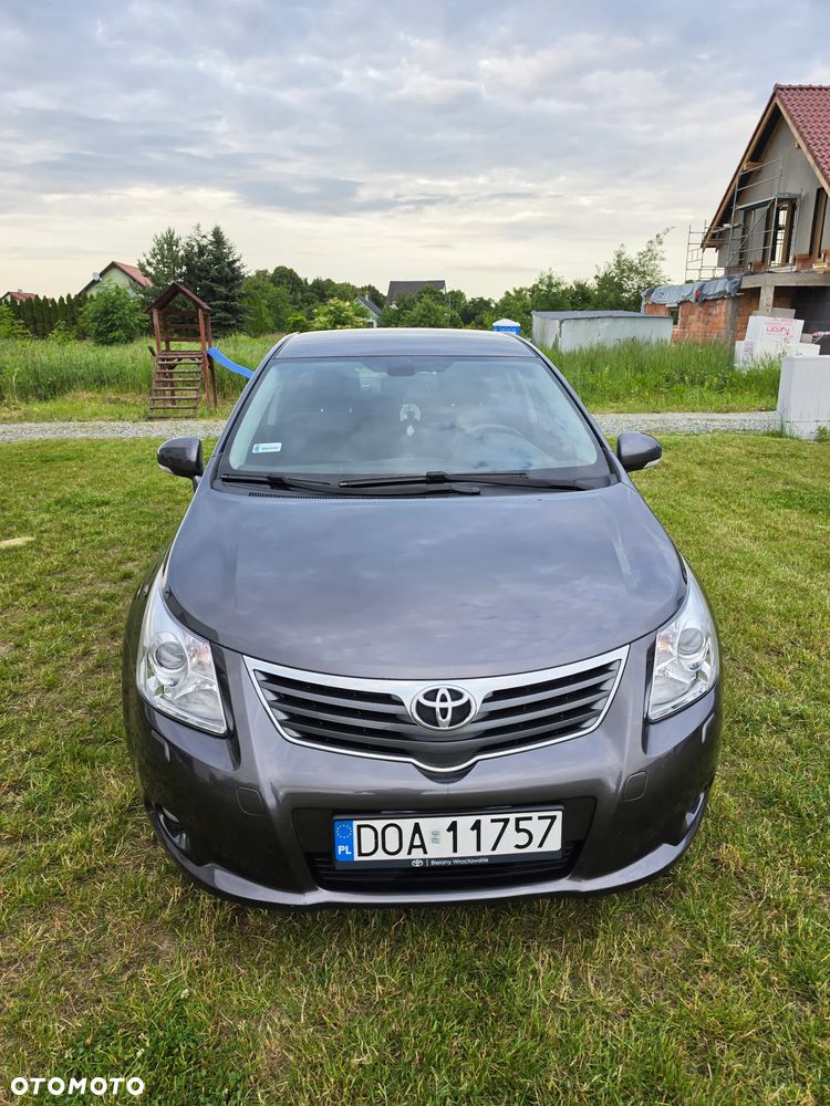 Toyota Avensis 2.0 D-4D Sol - 9
