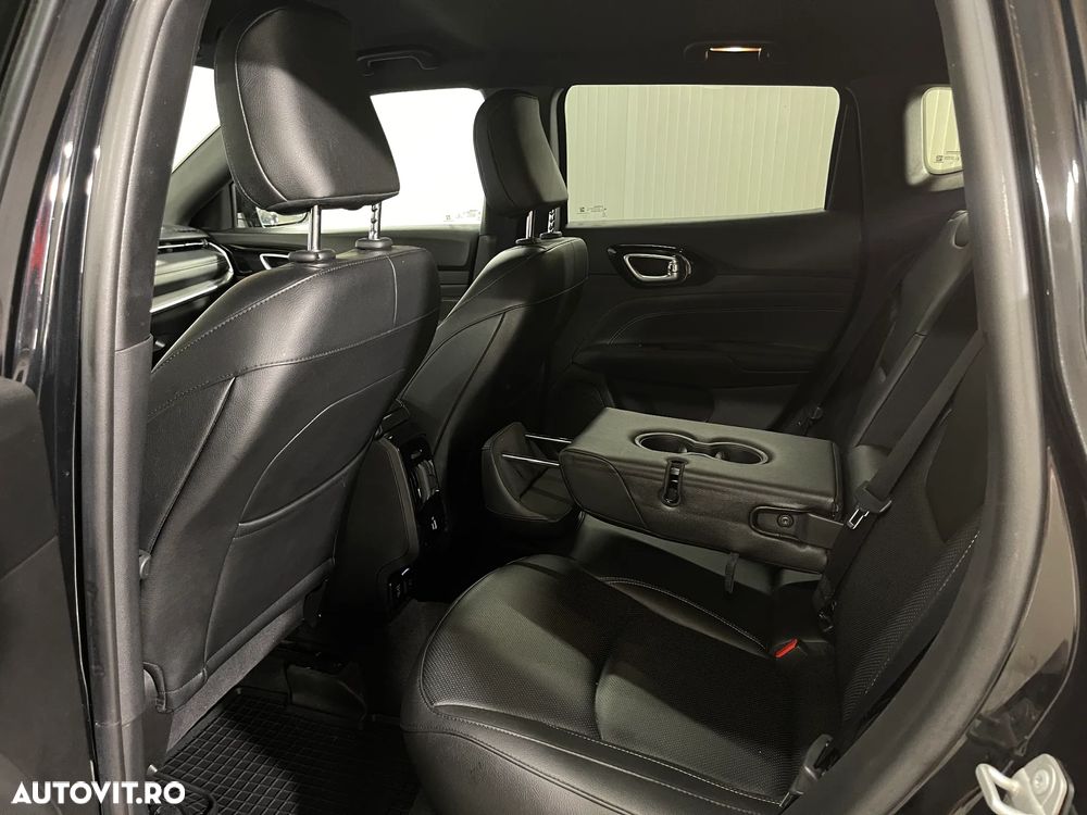 Jeep Compass 1.3T 4xe AT6 PHEV S - 12