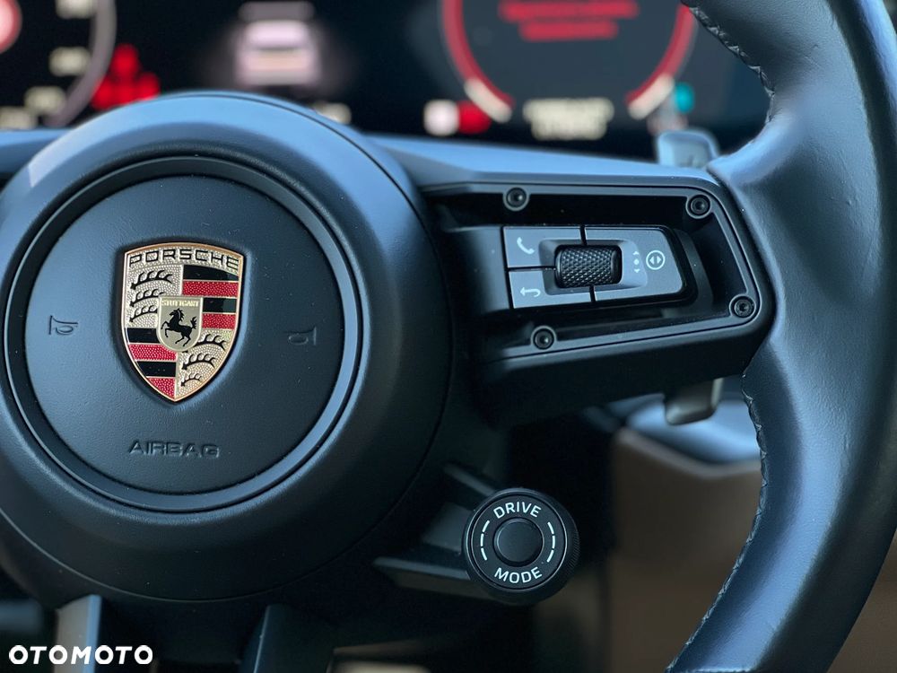 Porsche Cayenne - 20