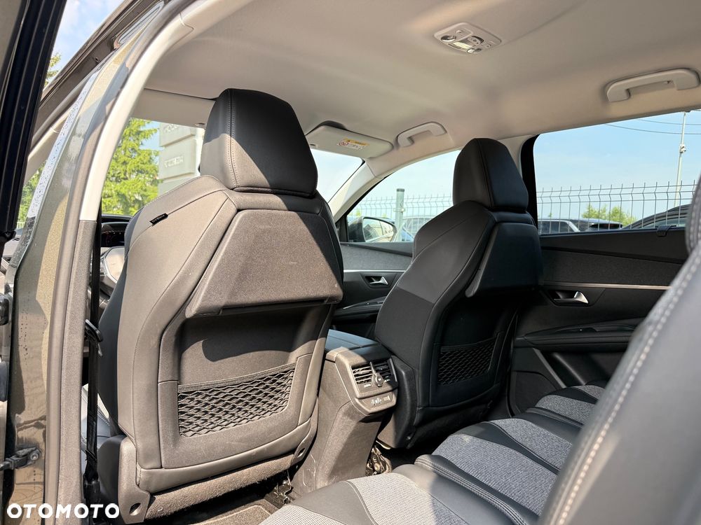 Peugeot 5008 1.5 BlueHDi Allure S&S EAT8 - 12