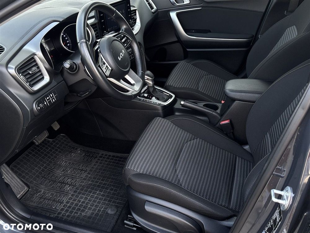 Kia XCeed 1.5 T-GDI M DCT - 11