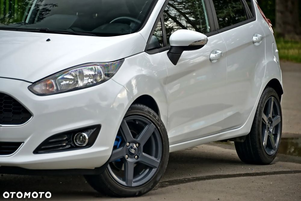 Ford Fiesta 1.25 Titanium EU5 - 12