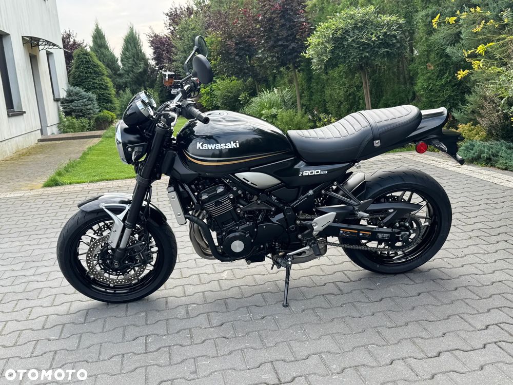 Kawasaki Z 900 RS - 9