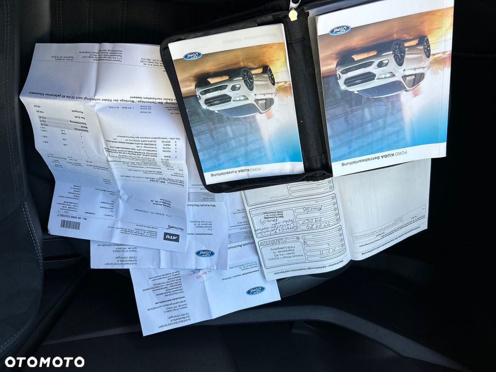 Ford Kuga 1.5 EcoBoost 2x4 Titanium - 29