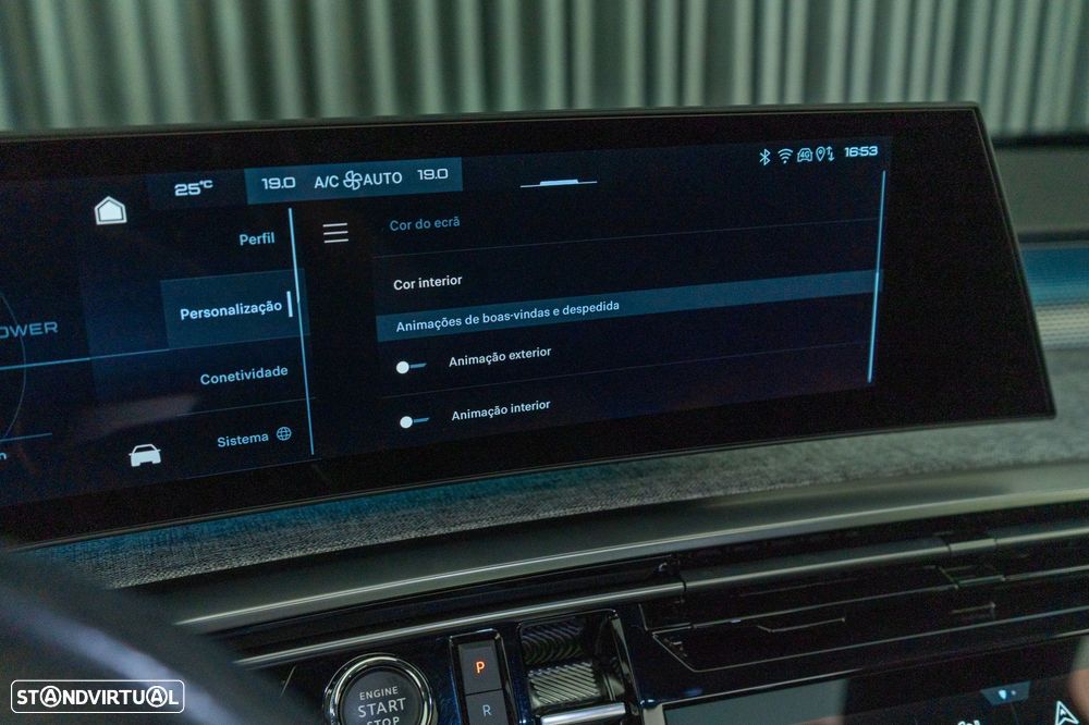 Peugeot E-3008 73 kWh GT - 12