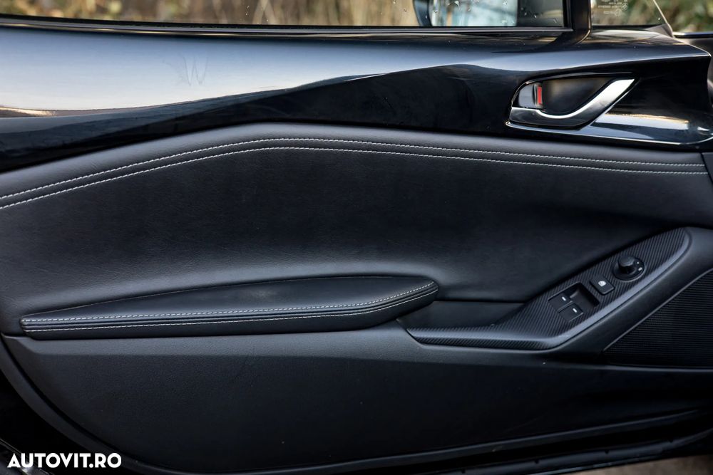Mazda MX-5 SKYACTIV G184 Exclusive-Line - 17