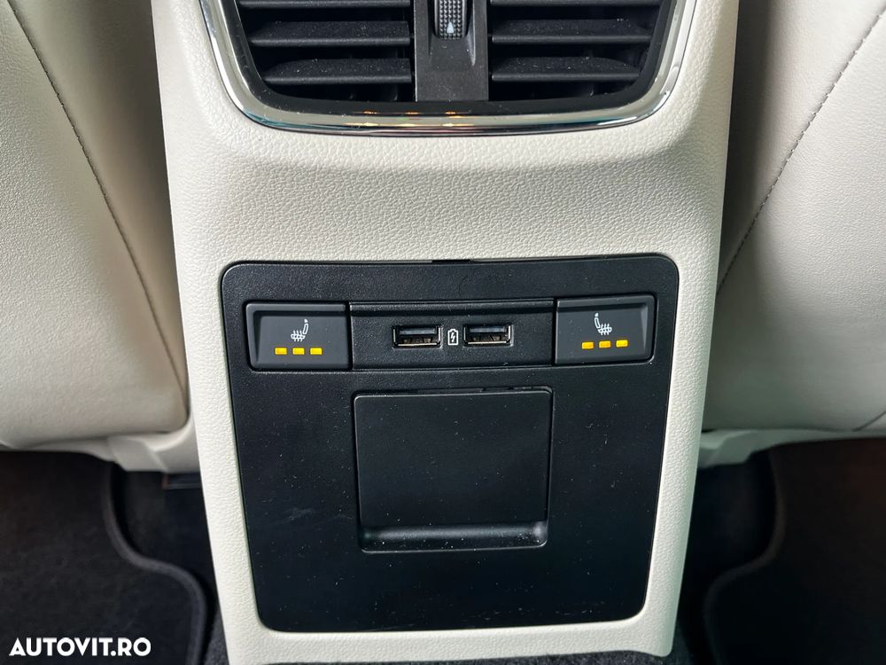 Skoda Octavia 2.0 TDI DSG Laurin&Klement - 12