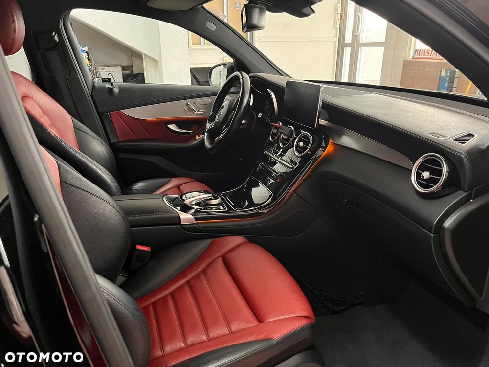 Mercedes-Benz GLC - 15