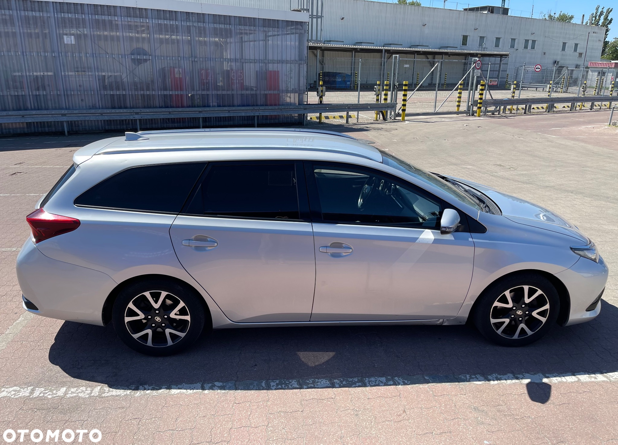 Toyota Auris - 29