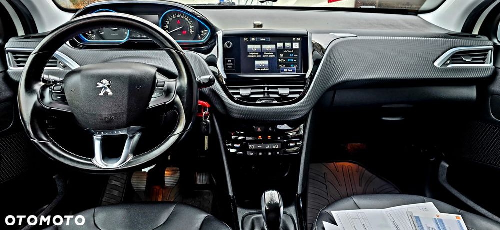 Peugeot 2008 1.6 BlueHDi Allure - 30