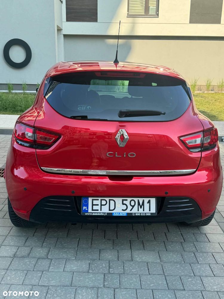 Renault Clio 1.2 16V Life - 5