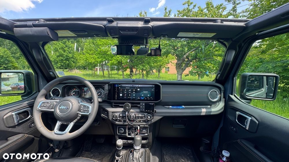 Jeep Wrangler Unlimited GME 2.0 Turbo Sahara - 16