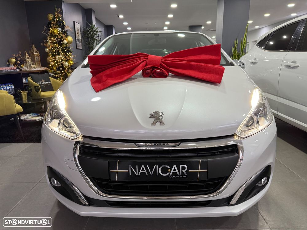 Peugeot 208 1.2 PureTech Style - 1