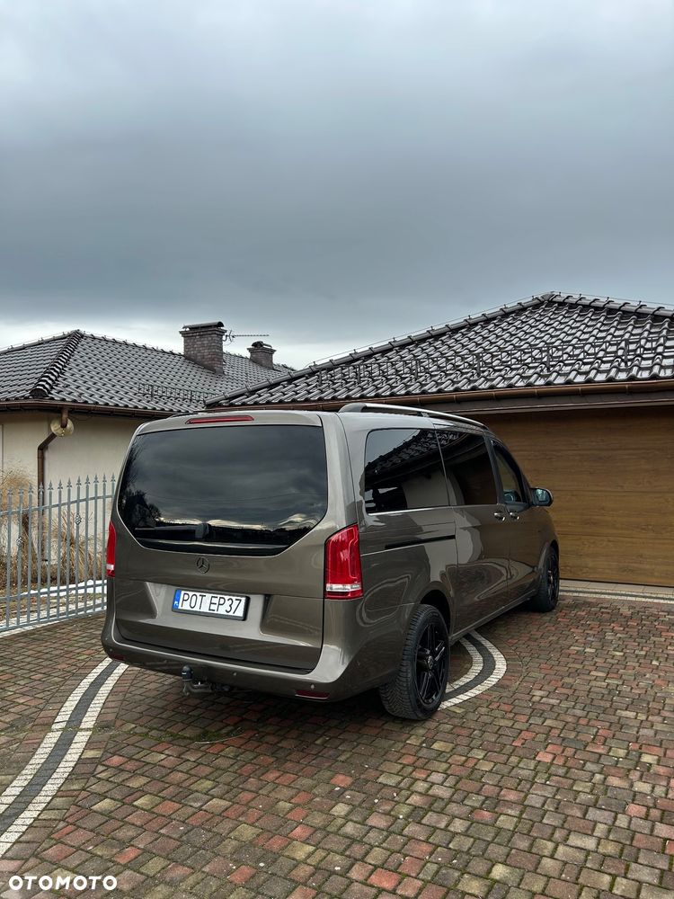 Mercedes-Benz Klasa V 220 (BlueTEC) d kompakt 7G-TRONIC Avantgarde - 29