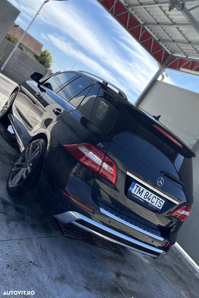 Mercedes-Benz ML 350 BlueTec 4MATIC Aut - 3