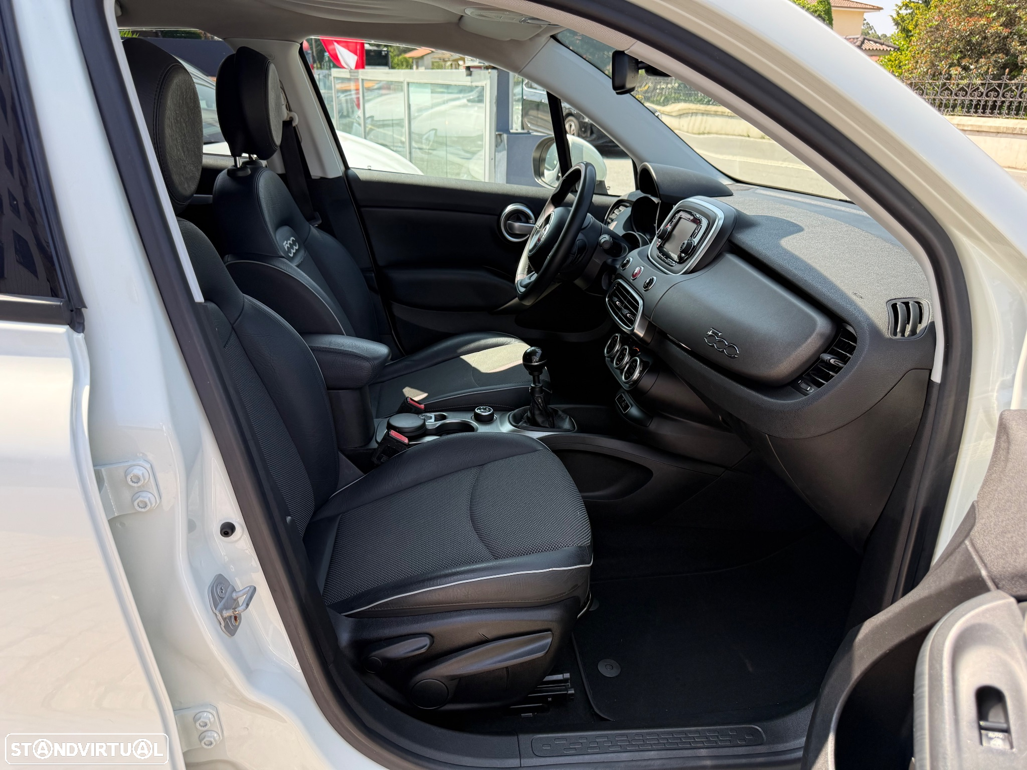 Fiat 500X 1.6 MJ City Cross S&S - 40