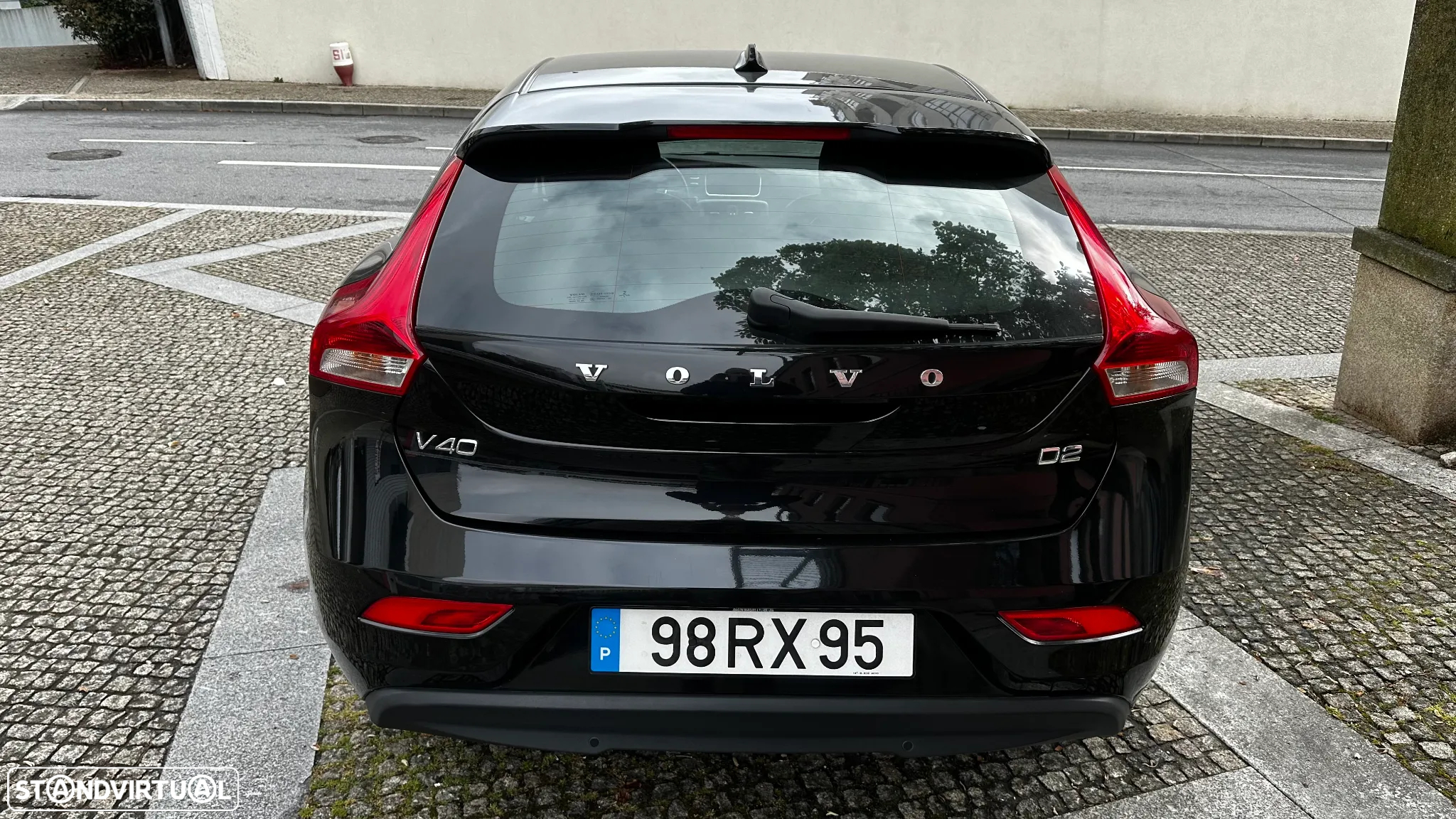Volvo V40 2.0 D2 Momentum - 5
