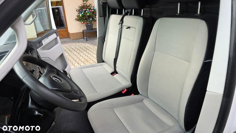 Volkswagen Transporter T6 - 18