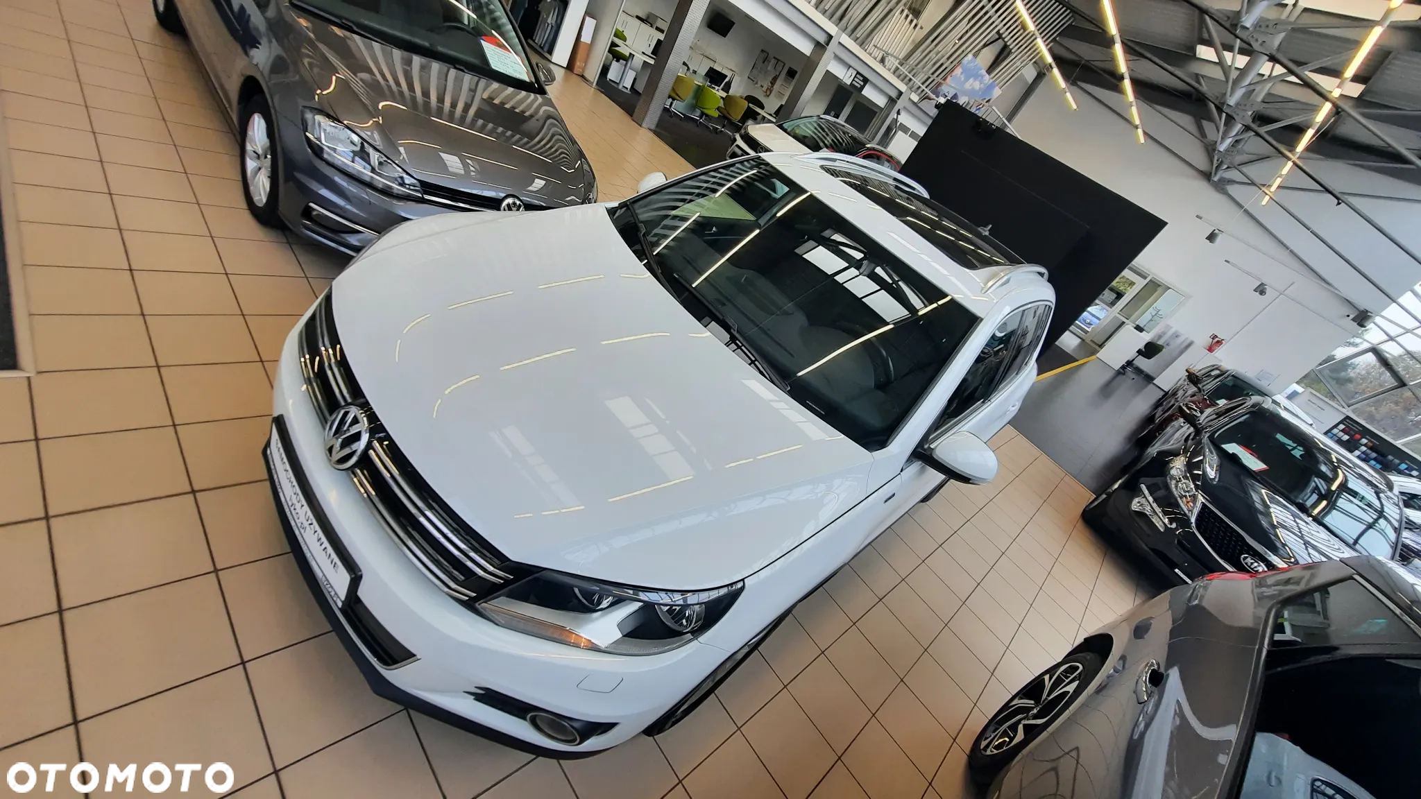 Volkswagen Tiguan 1.4 TSI BlueMotion Technology Lounge Sport & Style - 7