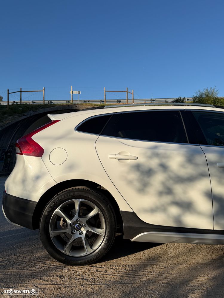 Volvo V40 Cross Country D3 Ocean Race - 5