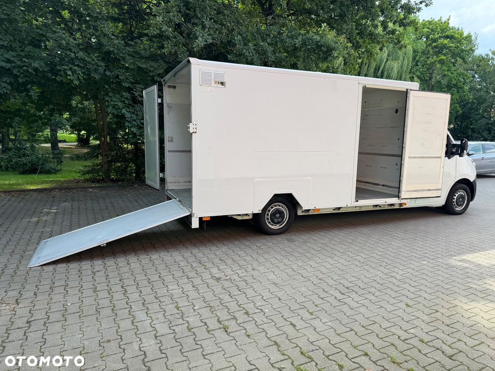 Opel Movano - 8