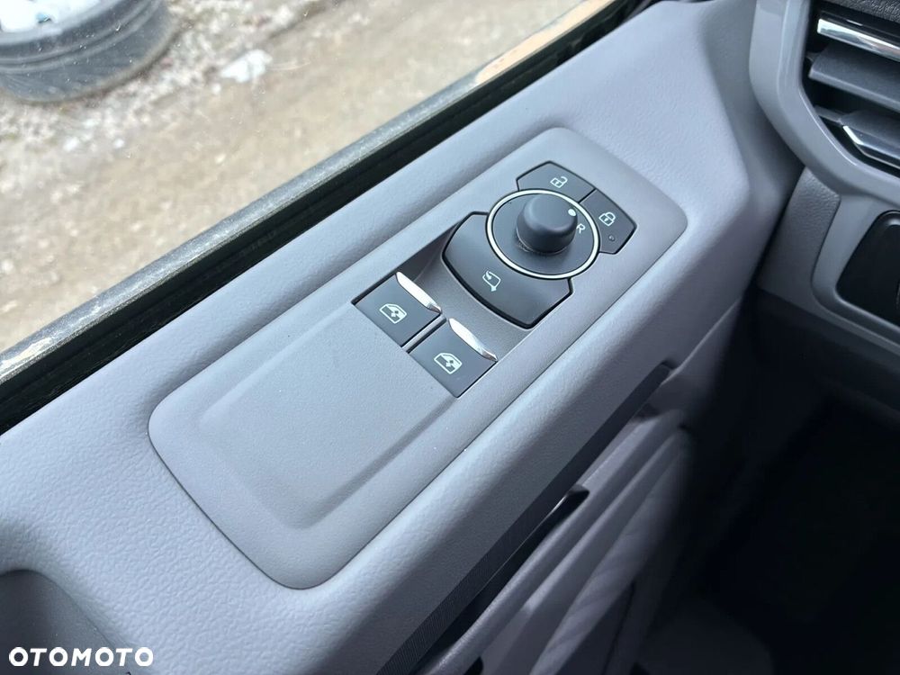 Volkswagen Caravelle 2.0 TDI L2 Style - 35