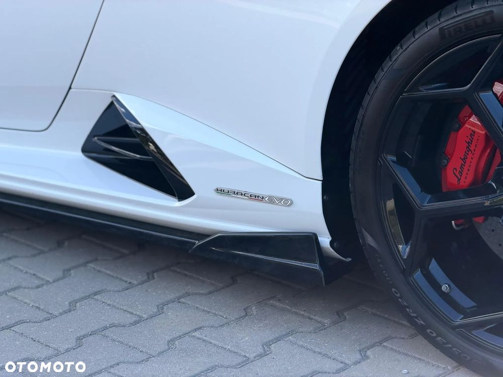 Lamborghini Huracan EVO - 19