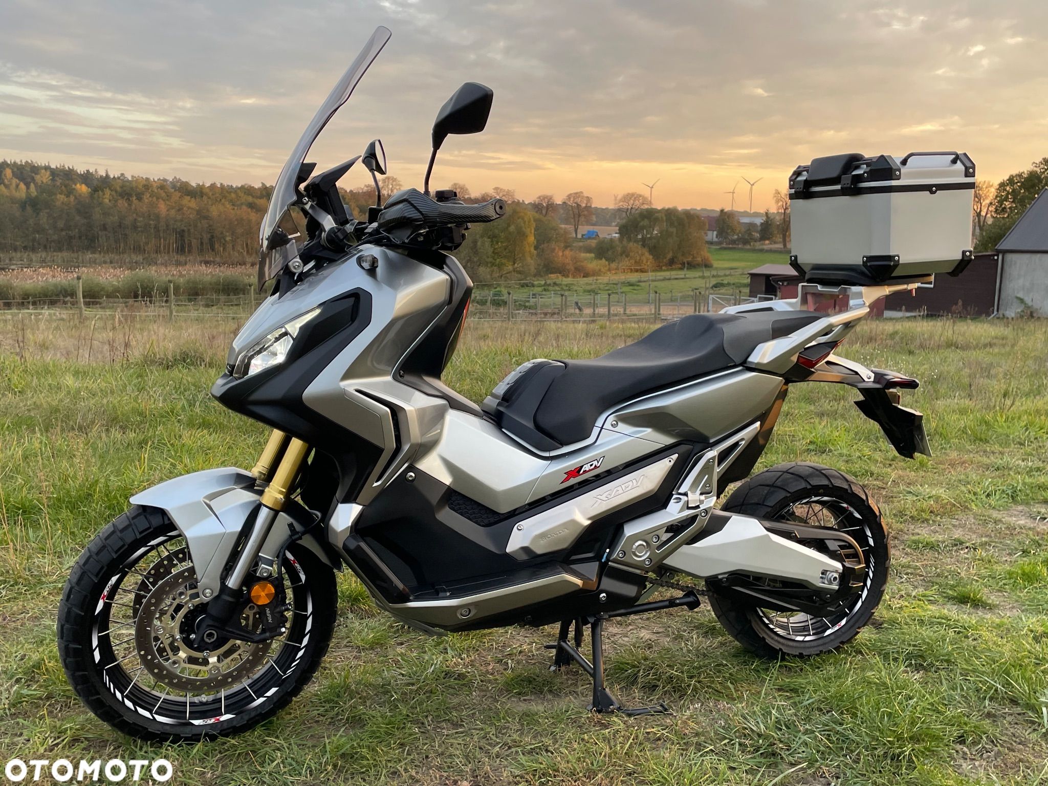 Honda X-ADV - 1