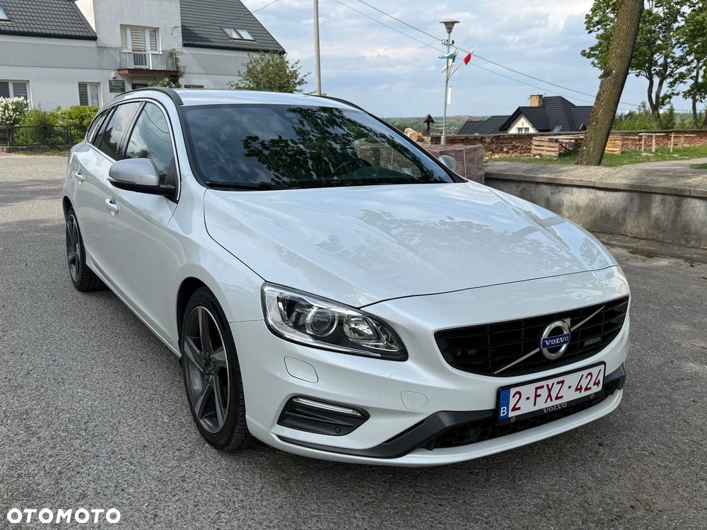 Volvo V60 D4 Drive-E R-Design Summum - 14